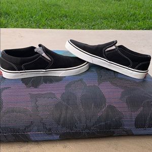 Black slip on vans size 9 men’s size women’s 10.5